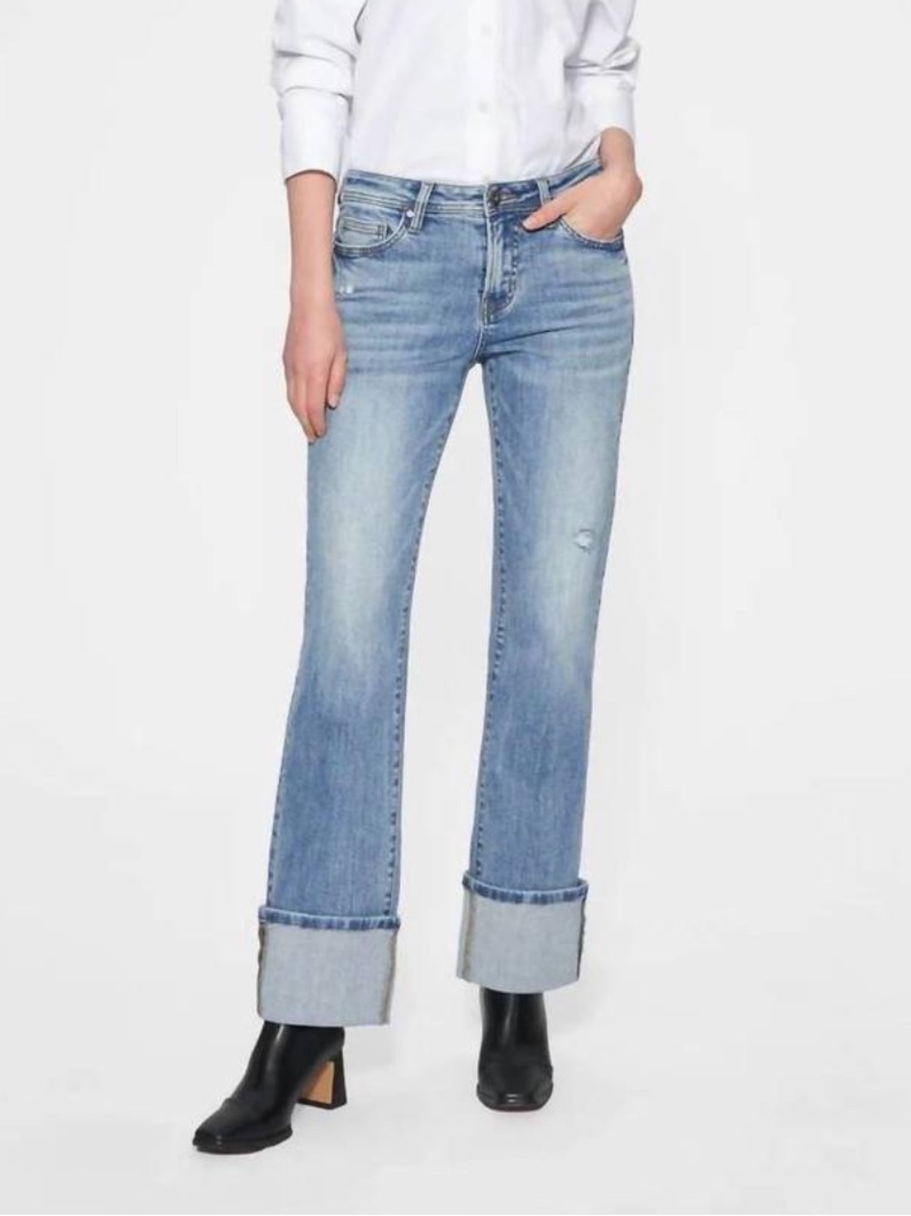 BAYEAS Flora Cuffed Straight Leg Jean
